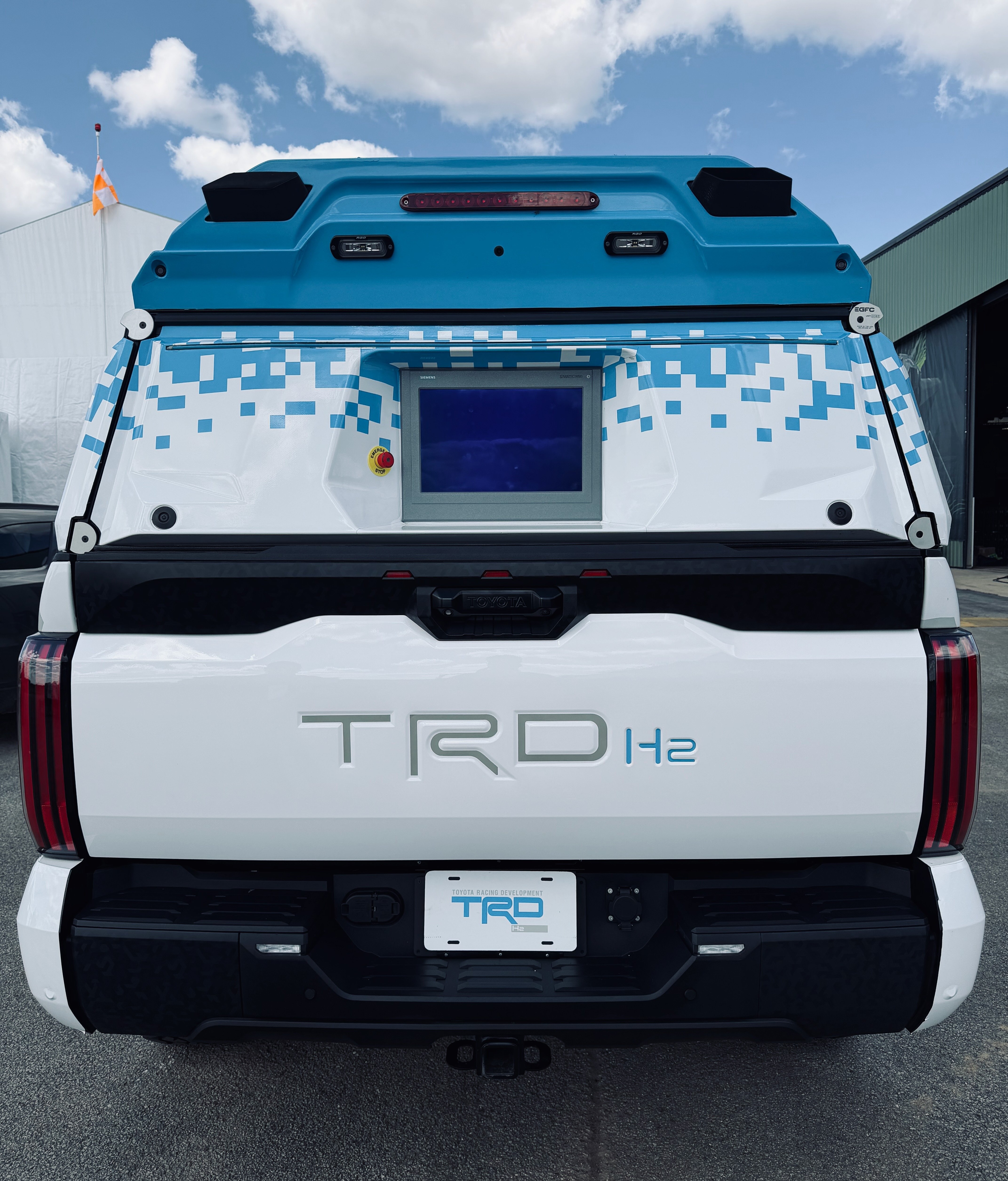 Machina Labs Toyota Tundra H2 Truck, with Machina Labs customized tailgate powers the RoboCraftsman manufacturing at UP.Summit 2025.